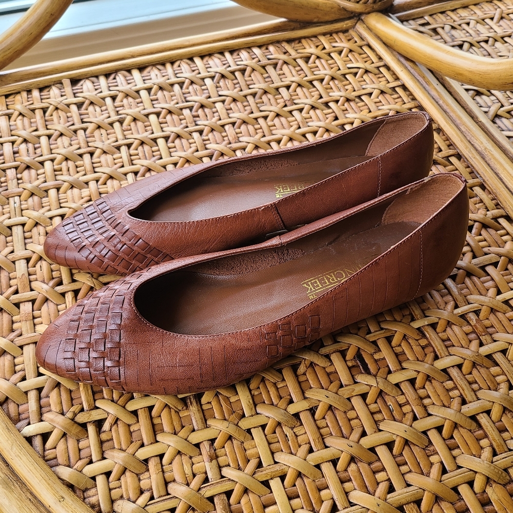 Cabin Creek | Vintage Christina 2 Flats